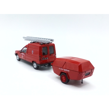 Renault Express CSP Brive Correze Straż Pożarna + Przyczepka Motopompa - skala 1:43 - Hachette